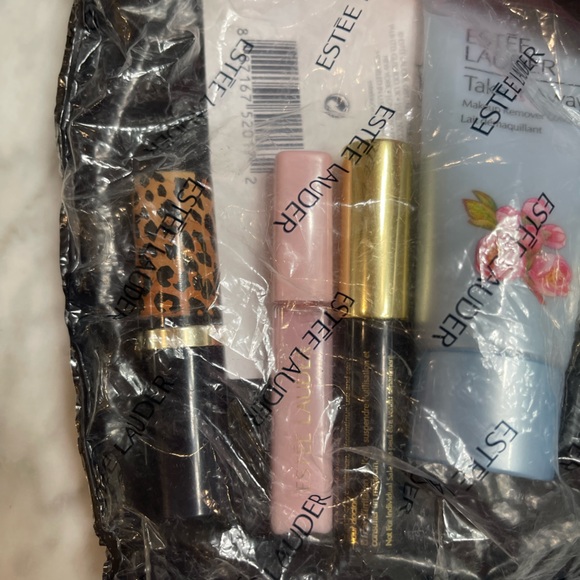 Estée Lauder Advanced Night Repair Set - Picture 7 of 10